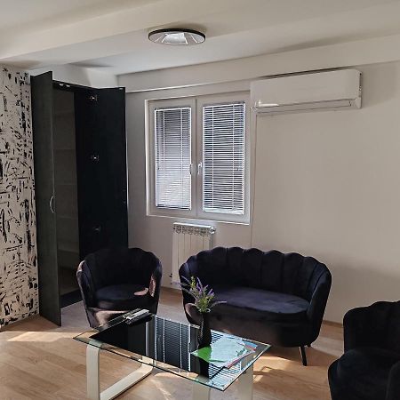 Central Modern Flat M&M Apartments 스코페 외부 사진