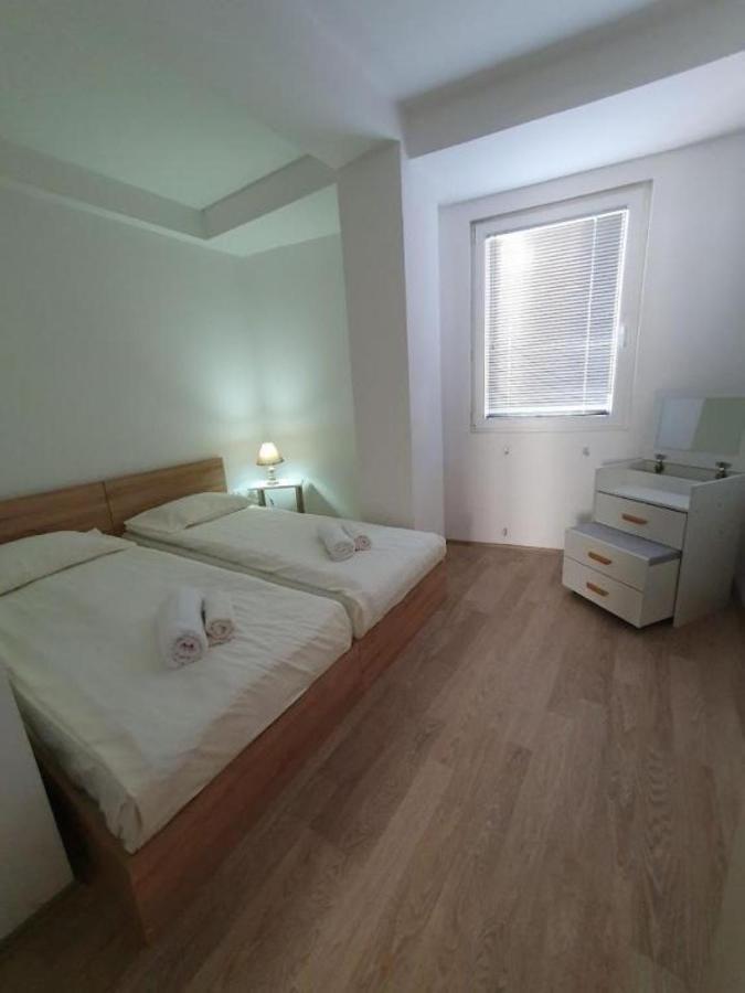 Central Modern Flat M&M Apartments 스코페 외부 사진